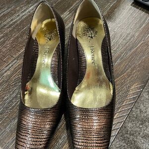 J.Renee Textured Brown Heels